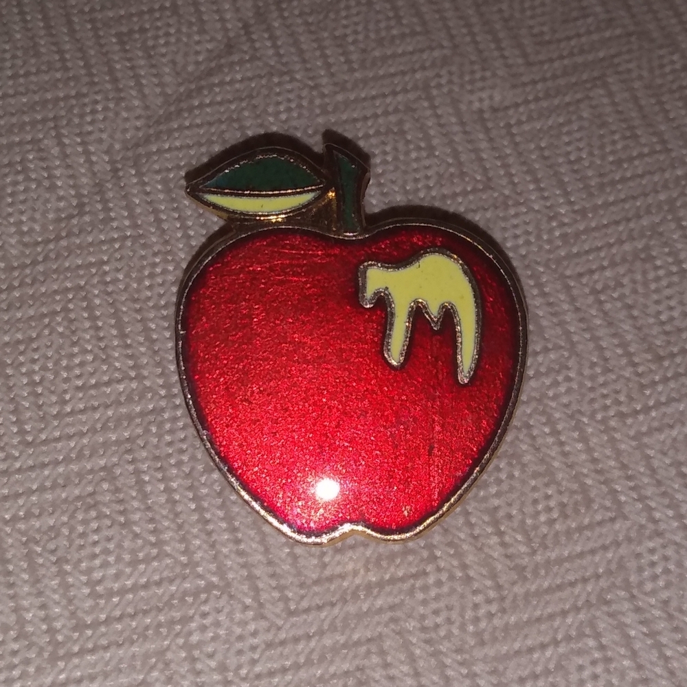 Apple brooch